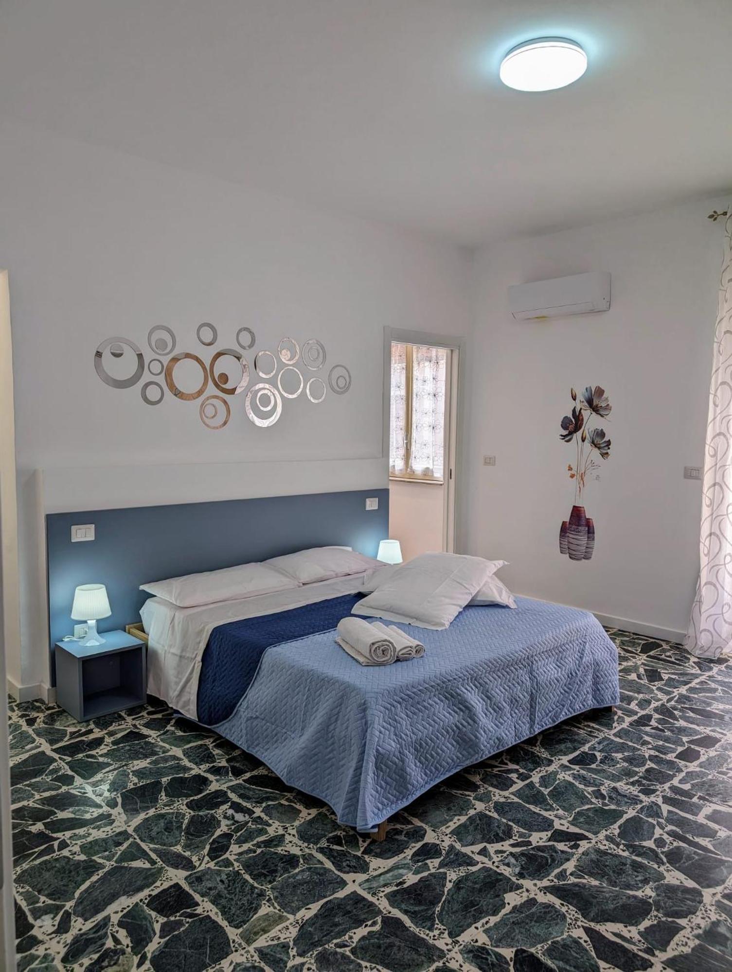 Magi House Apartamento Syracuse Exterior foto